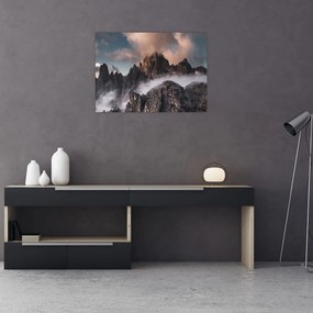 Tablou pe sticlă - Dolomiți Italieni ascunși în ceață (70x50 cm)
