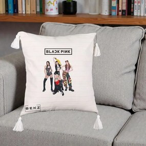 Perna Personalizata K-pop BLACKPINK Fotografie de Grup, 40x40 cm, Bej cu Franjuri, Husa Detasabila, Perna Inclusa, BEKZ®