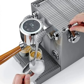 Espressor cu portfiltru Caso Design EspressoGourmet Advanced, 3000 W, 19 bari, 2 l, ULKA, PID, Manometru, Semiprofesionala, Spumare lapte, Otel inoxidabil