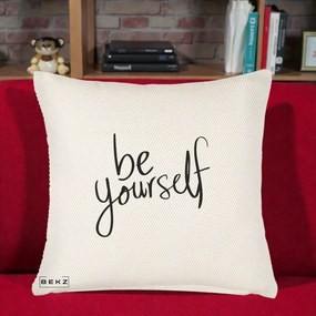 Perna Decorativa Be Yourself Caligrafie Neagra, 40x40 cm, Crem Reliefat, Husa Detasabila, Perna Inclusa, BEKZ®