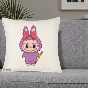 Perna Personalizata Labubu Mov cu Funda Rosie si Creion, 40x40 cm, Crem Reliefat, Husa Detasabila, Perna Inclusa, BEKZ®