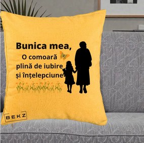 Cadou pentru Bunica - Perna Personalizata Bunica Mea Comoara Iubire Intelepciune Varianta Extinsa, 40x40 cm, Galben, Husa Detasabila, Perna Inclusa, BEKZ®