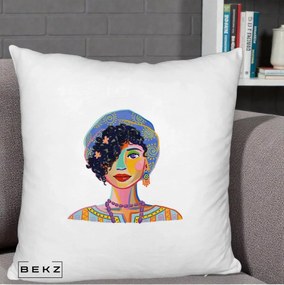Perna Decorativa Portret Femeie Etnic Colorat, 40x40 cm, Alb Pufos, Husa Detasabila, Perna Inclusa, BEKZ®