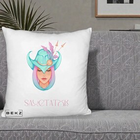 Perna Personalizata Zodiac Sagetator Cowgirl, 40x40 cm, Alb Pufos, Husa Detasabila, Perna Inclusa, BEKZ®