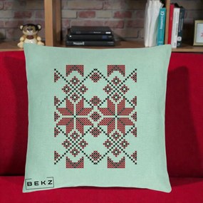 Perna Personalizata Motiv Traditional Cusatura Rosu-Negru, 40x40 cm, Verde Menta, Husa Detasabila, Perna Inclusa, BEKZ®