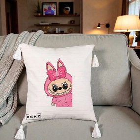 Perna Personalizata Labubu Roz cu Funda, 40x40 cm, Bej cu Franjuri, Husa Detasabila, Perna Inclusa, BEKZ®