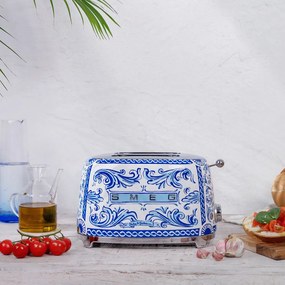 Prajitor de paine SMEG Dolce & Gabbana Blu Mediterraneo TSF01DGBEU, 950 W, 2 felii, 6 trepte, Tava pentru firimituri, Cablu integrat, Otel inoxidabil, Albastru