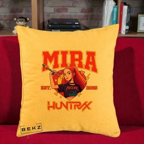Perna Personalizata K-pop HUNTRX Mira Personaj Avoline, 40x40 cm, Galben, Husa Detasabila, Perna Inclusa, BEKZ®
