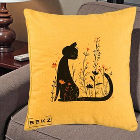 Perna Decorativa Pisica Neagra Flori Portocalii Silueta, 40x40 cm, Galben, Husa Detasabila, Perna Inclusa, BEKZ®