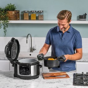 Multicooker sub presiune Ninja Foodi OP350FR, 1400 W, 6 Л, 9 programe, 40-200°C, TenderCrisp®, Acoperire ceramica, Mentinerea caldurii, Pui întreg, Negru/inoxidabil