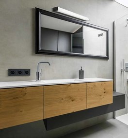 Aplica LED de perete pentru baie design liniar Brand crom