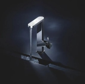 Baterie chiuveta baie Grohe Plus, pipa pivotanta si afisaj LED, marime M