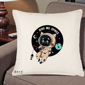 Perna Decorativa Give Me Space Pisica Astronaut, 40x40 cm, Crem Reliefat, Husa Detasabila, Perna Inclusa, BEKZ®