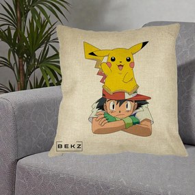 Perna Personalizata Ash si Pikachu, 40x40 cm, Crem, Husa Detasabila, Perna Inclusa, BEKZ®