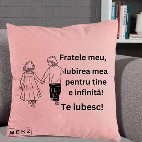 Cadou pentru Frate - Perna Personalizata Fratele Meu Te Iubesc Copii Tinand Maini Varianta 2, 40x40 cm, Roz, Husa Detasabila, Perna Inclusa, BEKZ®