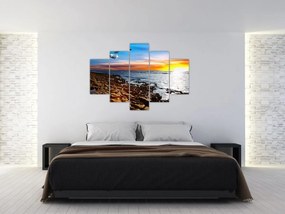 Tablou - Pescărușul zboară deasupra coastei (150x105 cm)