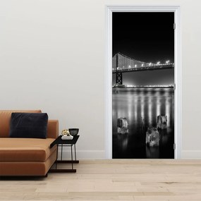 Fototapet pentru ușă - Podul alb-negru (95x205cm)