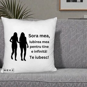 Cadou pentru Sora - Perna Personalizata Sora Mea Te Iubesc Siluete Negre Tinand Maini, 40x40 cm, Alb Pufos, Husa Detasabila, Perna Inclusa, BEKZ®