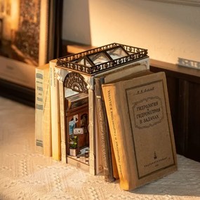 RoboTime suport LED de cărți Întâlnire cu cărțile în arcadă 2xAAA