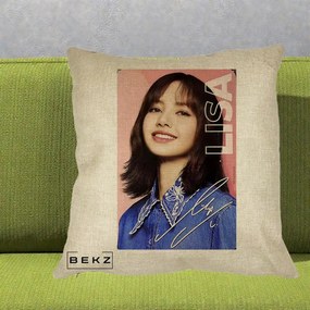 Perna Personalizata K-pop BLACKPINK Lisa cu Semnatura, 40x40 cm, Crem, Husa Detasabila, Perna Inclusa, BEKZ®