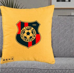 Perna Personalizata FC Bihor Oradea 1902 Fotbal, 40x40 cm, Galben, Husa Detasabila, Perna Inclusa, BEKZ®