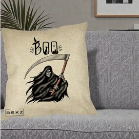 Perna Decorativa Halloween Boo Grim Reaper cu Coasa, 40x40 cm, Crem, Husa Detasabila, Perna Inclusa, BEKZ®