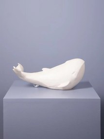 Lampă de masă din rășină și pulbere de piatră albă, formă de balenă, finisaj mat, 19×43×21 cm, „Leviathan"