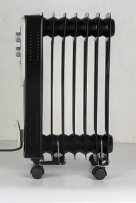 Calorifer electric Floria ZLN3642,Negru 1500 W, 7 elementi, 3 trepte de putere, Termostat reglabil, Protectie supra-incalzire, Indicator luminos,