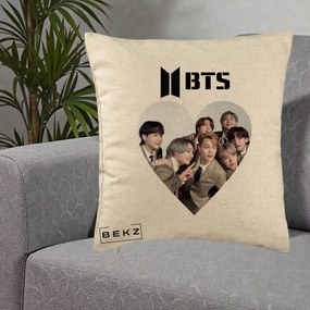 Perna Personalizata K-pop BTS Grup Fotografie in Inima, 40x40 cm, Bej, Husa Detasabila, Perna Inclusa, BEKZ®