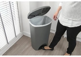 Coș de gunoi negru cu pedală din plastic 50 l – Addis