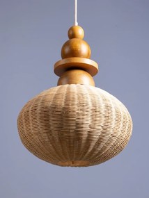 Lustră din ratan împletit natur cu structură din lemn de acacia și elemente sferice decorative, 52 × 40 cm, „Rotinelle"