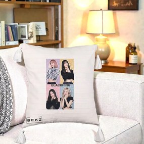 Perna Personalizata K-pop BLACKPINK Negru, 40x40 cm, Bej cu Franjuri, Husa Detasabila, Perna Inclusa, BEKZ®