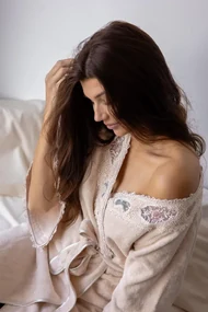 Halat elegant DESTAN de damă în cutie cadou M Violet / Liliac