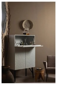 Dulap vinotecă gri deschis din lemn de mango 90x146x46 cm Carved – WOOOD