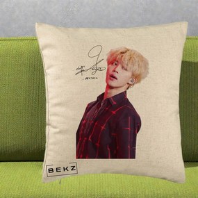 Perna Personalizata K-pop BTS Jimin Portret Artistic par Blond Autograf, 40x40 cm, Bej, Husa Detasabila, Perna Inclusa, BEKZ®