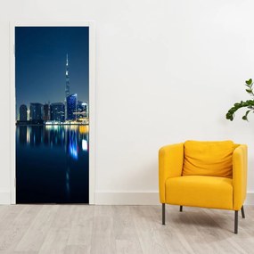 Fototapet pentru ușă - Oraș noaptea (95x205cm)