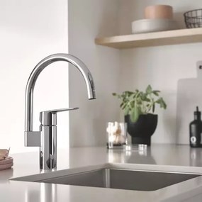 Baterie bucatarie Grohe Start cu pipa pivotanta crom lucios