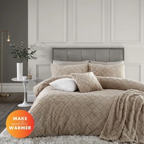 Lenjerie de pat bej din micropluș/cocolino pentru pat dublu, extinsă 230x220 cm Cosy Diamond – Catherine Lansfield