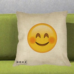 Perna Decorativa Emoji Fericit Roscat, 40x40 cm, Crem, Husa Detasabila, Perna Inclusa, BEKZ®