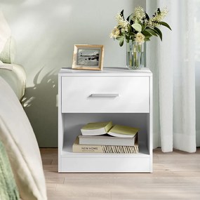 Noptieră clasică 39x27,6x41 cm