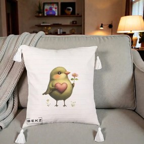 Perna Decorativa Pasare Verde cu Inima si Floare, 40x40 cm, Bej cu Franjuri, Husa Detasabila, Perna Inclusa, BEKZ®