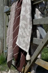 Pled țesut din bumbac și fibre reciclate, latte și crem, cu model de frunze și ciucuri, 150 x 130 cm, „Aix”