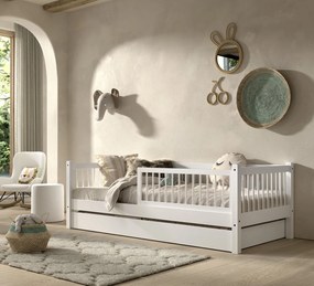 Set FORREST BEECH format dintr-un Pat copii cabină (90 x 200 cm), un sertar și o bară de siguranță.