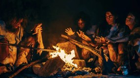 Ilustrație Neanderthal or Homo Sapiens Family Cooking, gorodenkoff