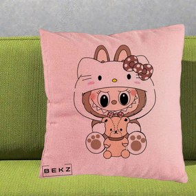 Perna Personalizata Labubu x Hello Kitty Maro-Vintage, 40x40 cm, Roz, Husa Detasabila, Perna Inclusa, BEKZ®