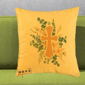 Perna Personalizata Cruce Florala Botez, 40x40 cm, Galben, Husa Detasabila, Perna Inclusa, BEKZ®