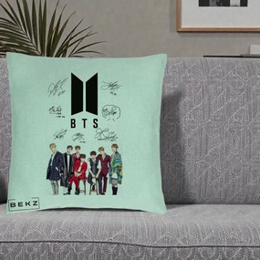 Perna Personalizata K-pop BTS Semnaturi Foto, 40x40 cm, Verde Menta, Husa Detasabila, Perna Inclusa, BEKZ®