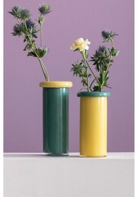 Vază galbenă din sticlă (înălțime 23,5 cm) Plegado – PT LIVING