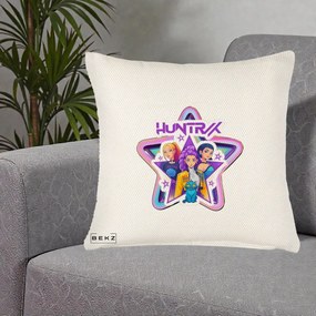 Perna Personalizata K-pop HUNTRX Trio Stea cu Pisica, 40x40 cm, Crem Reliefat, Husa Detasabila, Perna Inclusa, BEKZ®