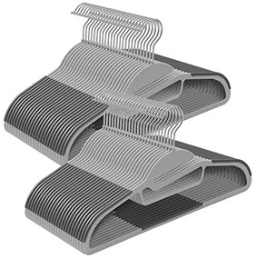 Set de 50 umerase din plastic, Songmics, Gri-Argintiu, 41.5x22.5x0.5 cm